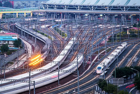 東田國產(chǎn)化重慶工控機(jī)助力鐵路.png